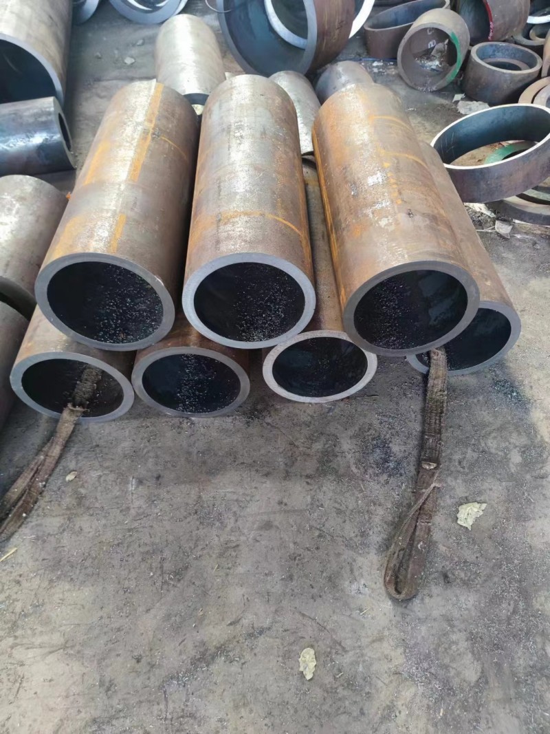 石鼓石鼓石鼓12Cr1MovG无缝钢管切割
